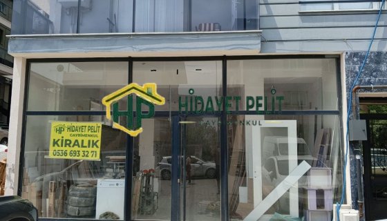 Çiğli Küçük Çiğli Mahallesi Merkezde Kiralık Dükkan